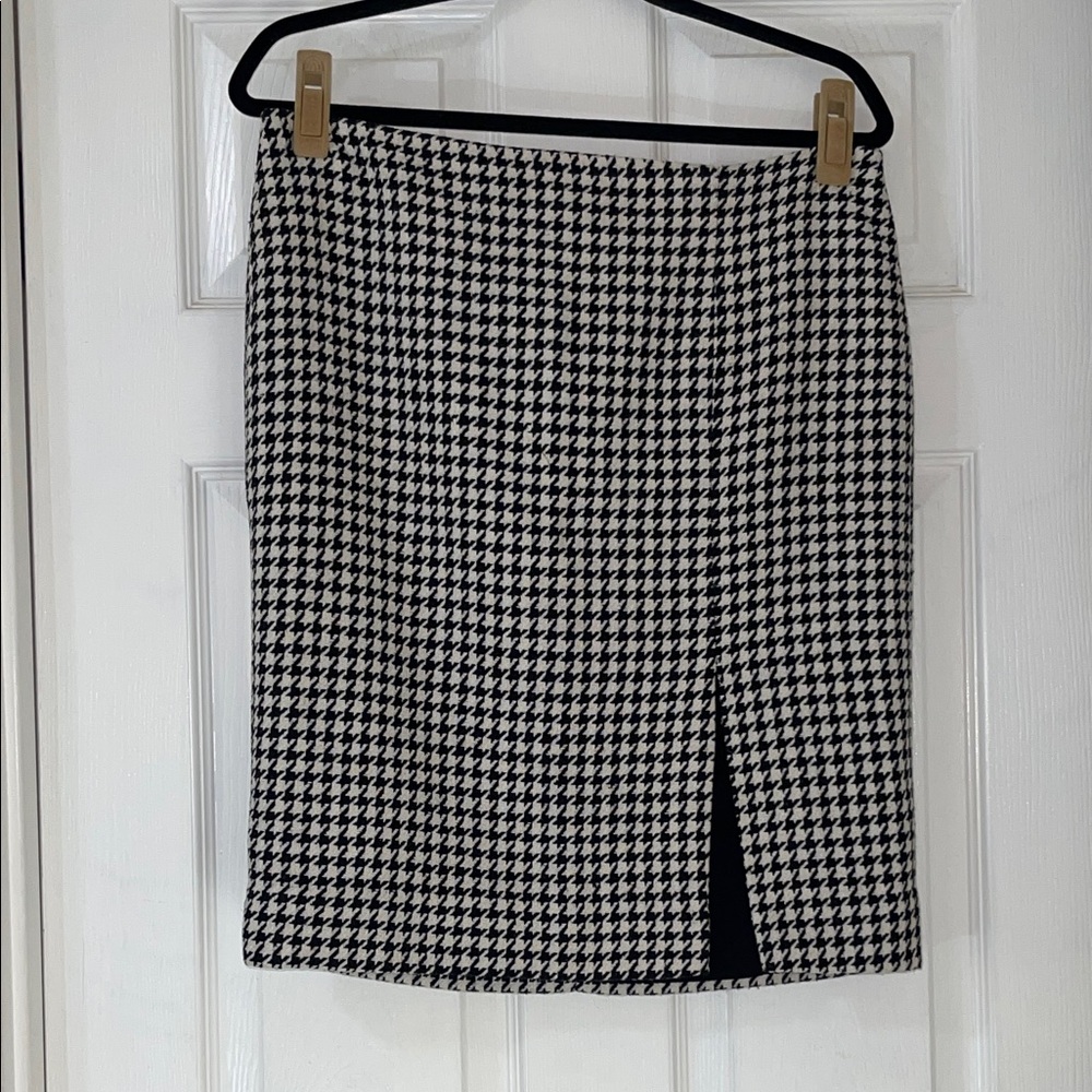 White House Black Market Houndstooth Wool Blend Skirt